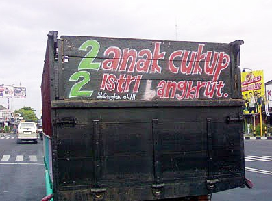 Tulisan Di Bak Truk Ini Ada Benernya Juga